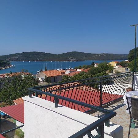 Veldić Apartments Tisno Buitenkant foto