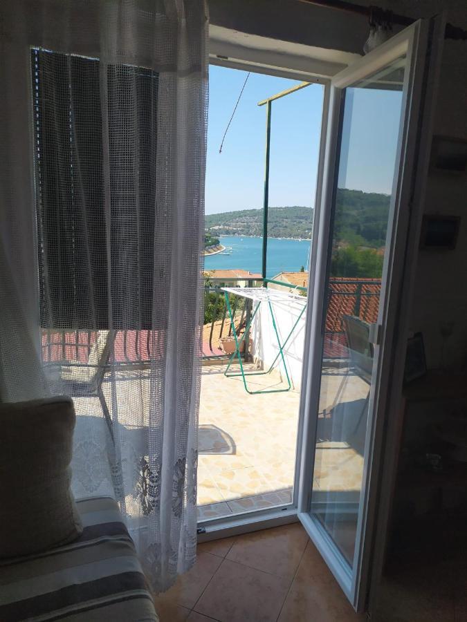 Veldić Apartments Tisno Buitenkant foto
