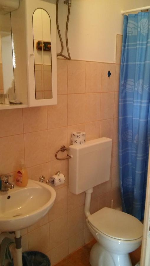Veldić Apartments Tisno Buitenkant foto