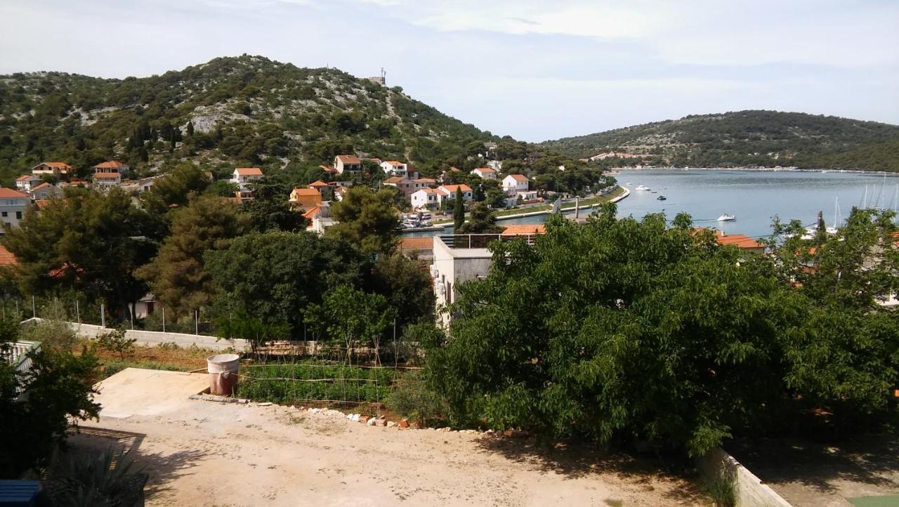 Veldić Apartments Tisno Buitenkant foto