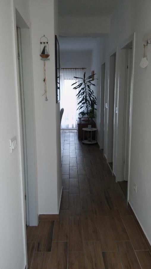 Veldić Apartments Tisno Buitenkant foto