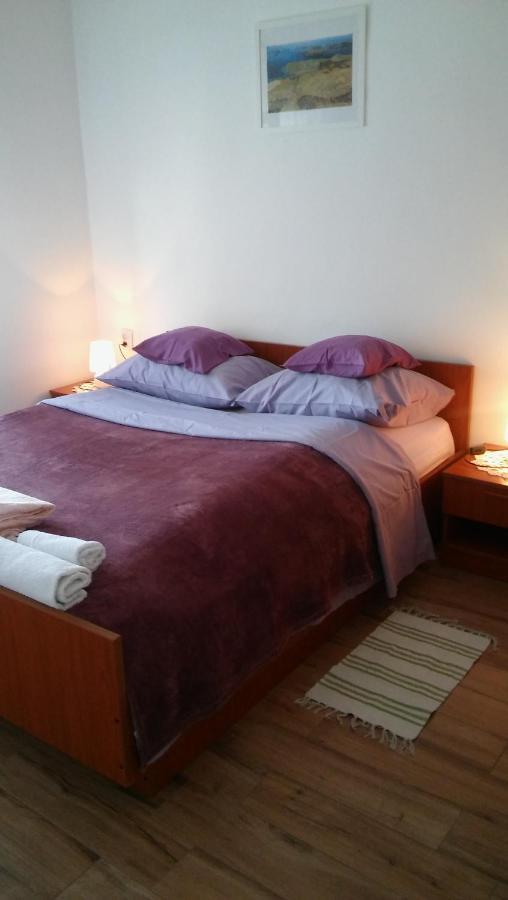 Veldić Apartments Tisno Buitenkant foto