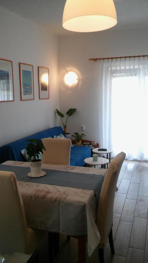 Veldić Apartments Tisno Buitenkant foto